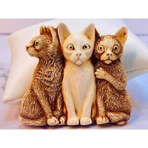 Harmony Kingdom 1997 Cat Trio Pin Brooch Made In England Beige & Brown Resin-36